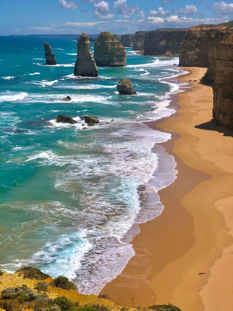 Great Ocean Road, Victoria: The Twelve Apostles is an iconic landmark of Australia. Imagine countless waves shaping the rock every day over thousands of years... The result is truly magnificent.