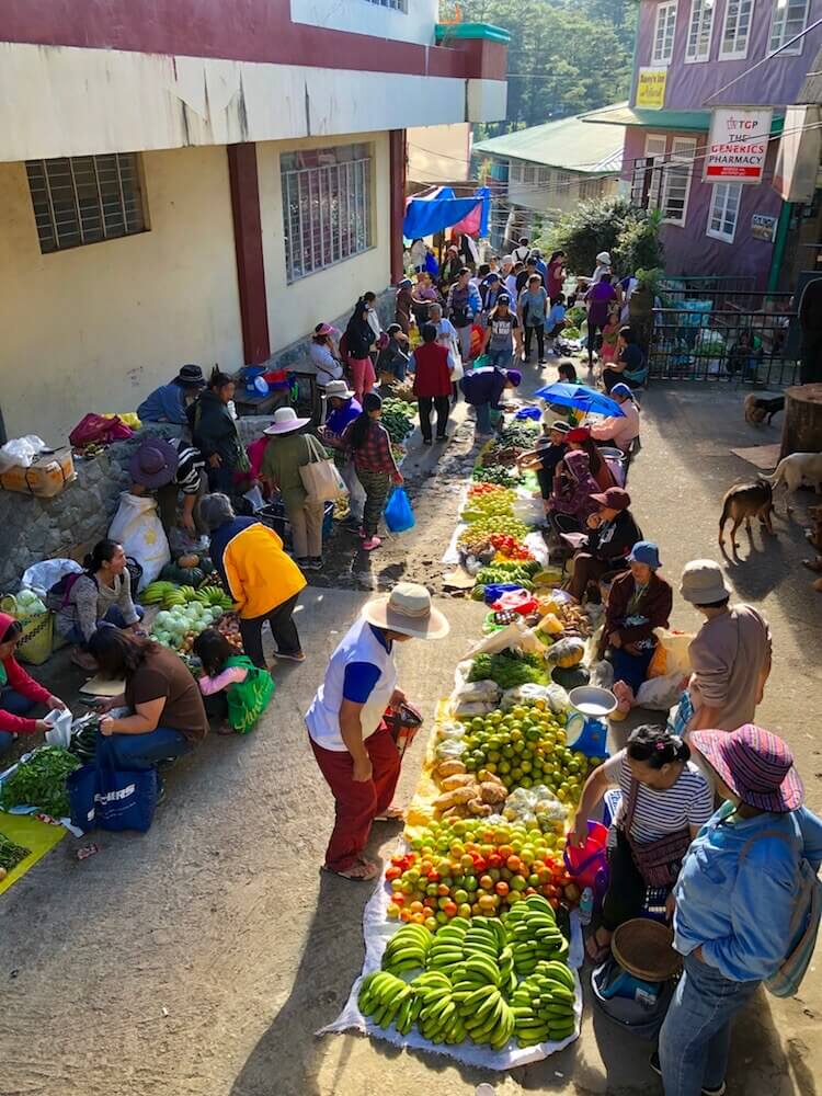 Sagada, Luzon: Saturday market

