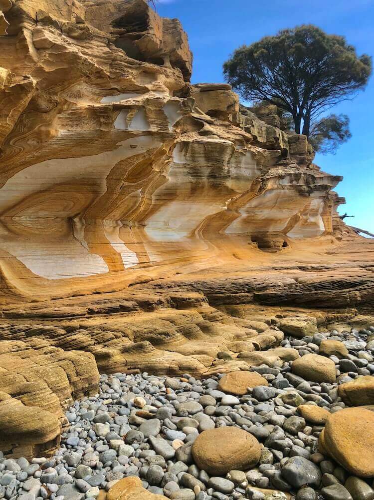 Maria Island, Tasmania: The painted cliffs, definitely a masterpiece...
